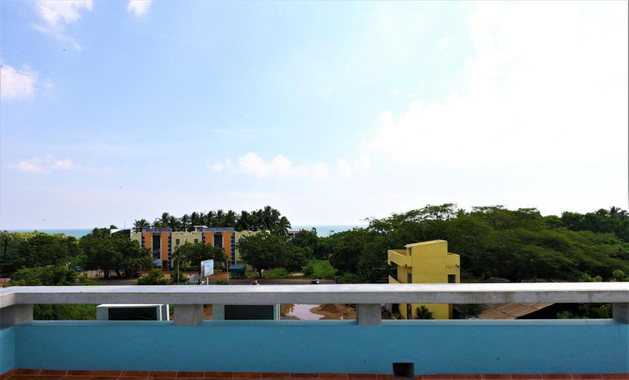 Hotel Du Palais - Auroville Beach 퐁디셰리 외부 사진