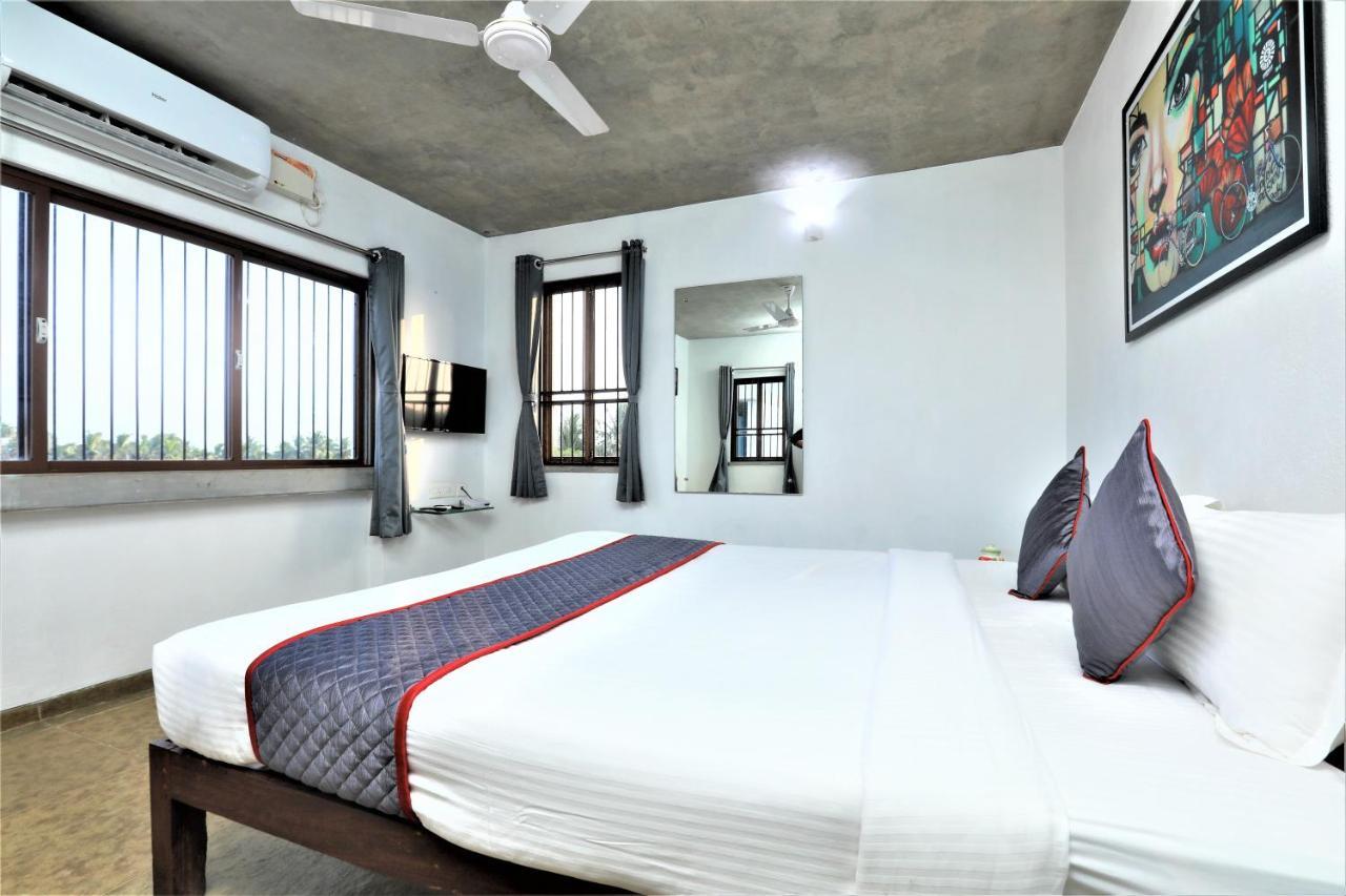 Hotel Du Palais - Auroville Beach 퐁디셰리 외부 사진