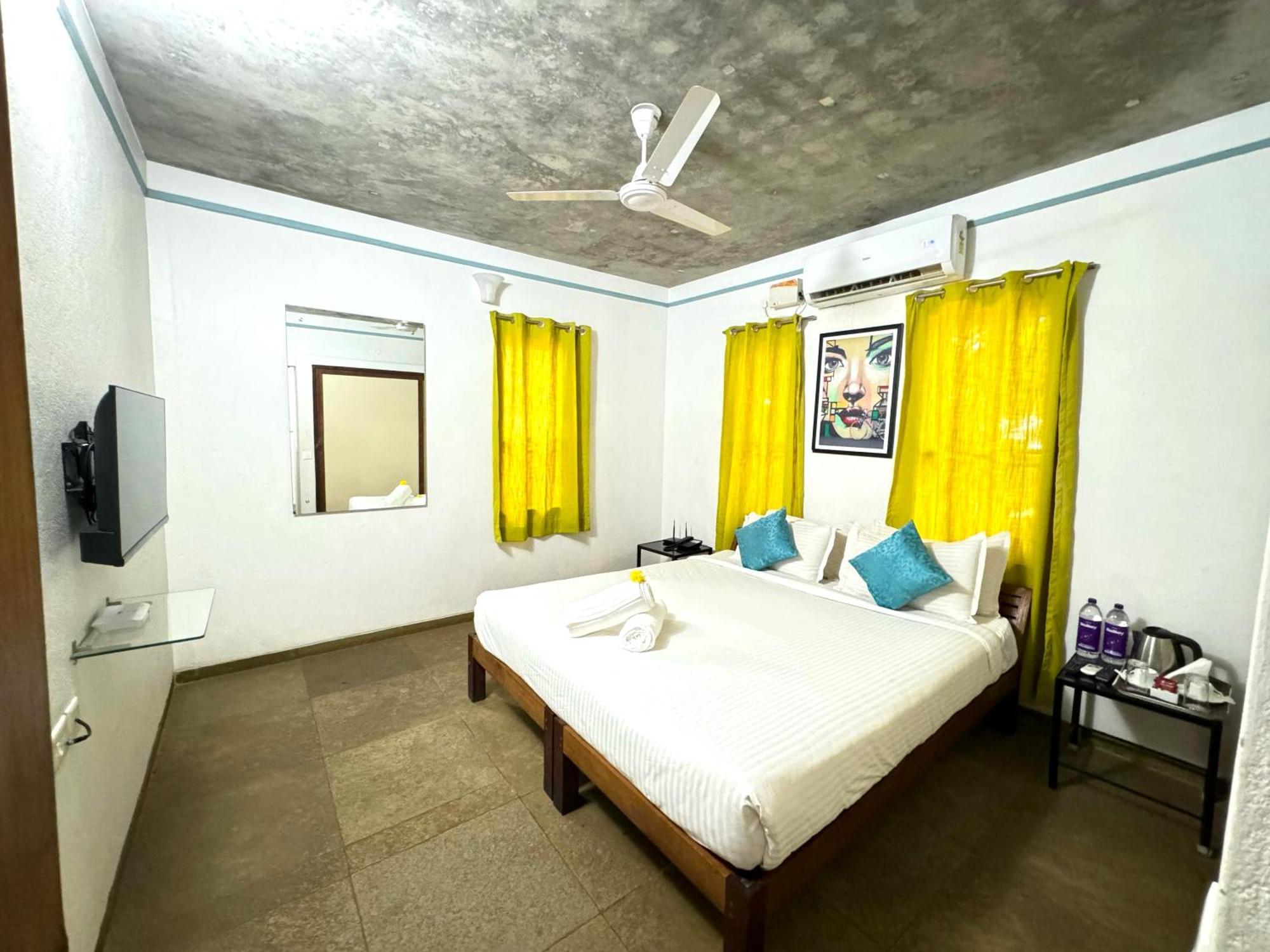 Hotel Du Palais - Auroville Beach 퐁디셰리 외부 사진