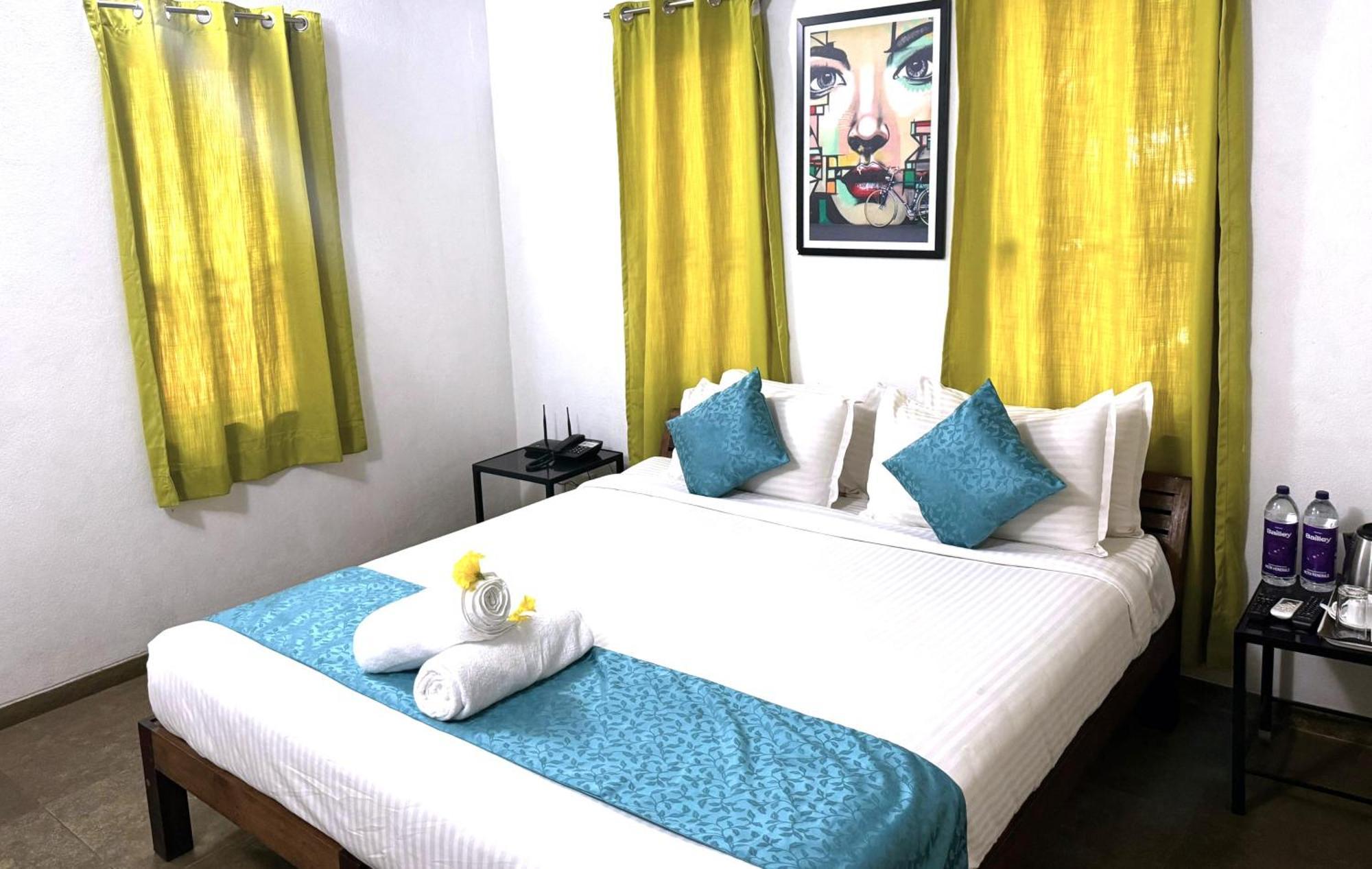 Hotel Du Palais - Auroville Beach 퐁디셰리 외부 사진