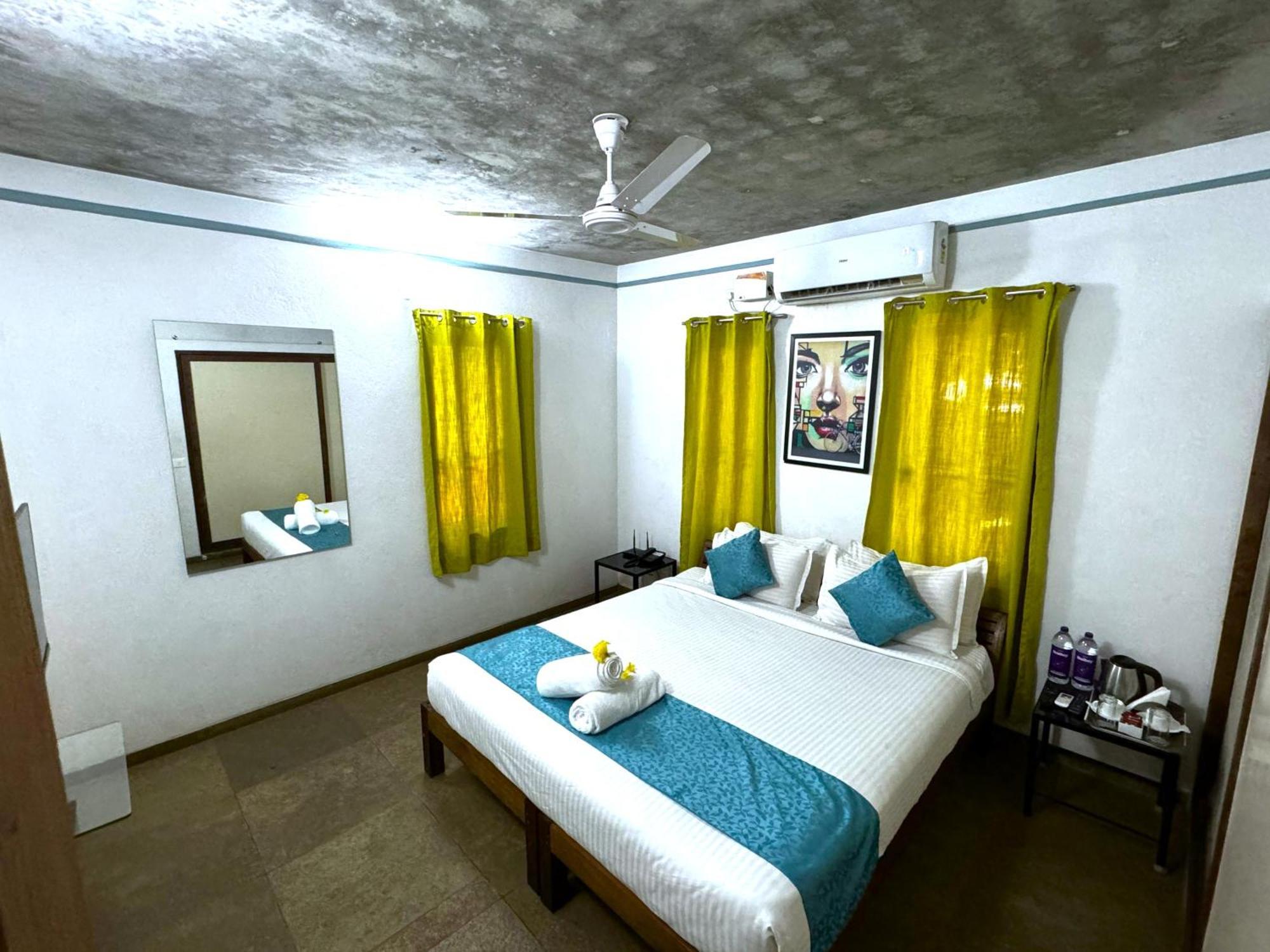 Hotel Du Palais - Auroville Beach 퐁디셰리 외부 사진